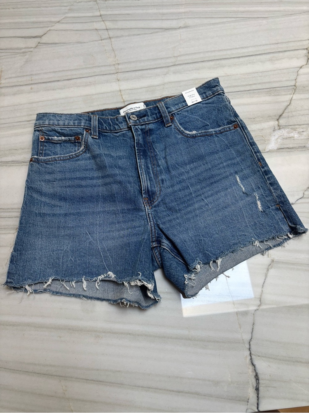High rise 4” cutoffs NWT
